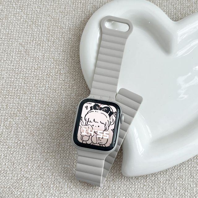 Magnetic Silicone Apple Watch Band