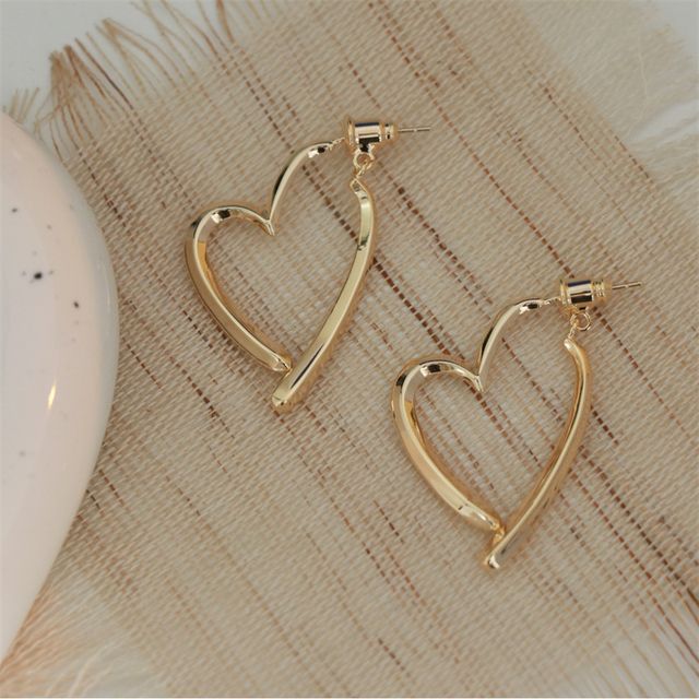 Through Alloy Earring Heart