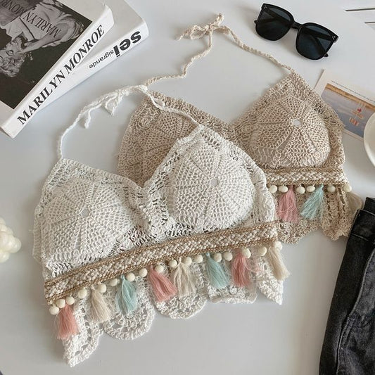 Brassière en tricot crocheté à pompons et licou