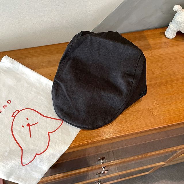 Lettering Embroidered Flat Cap