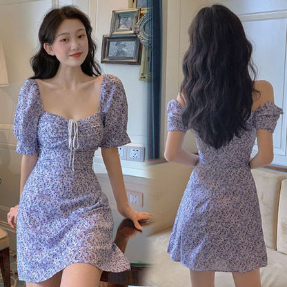 Short-Sleeve Square Neck Floral Mini Sheath Dress