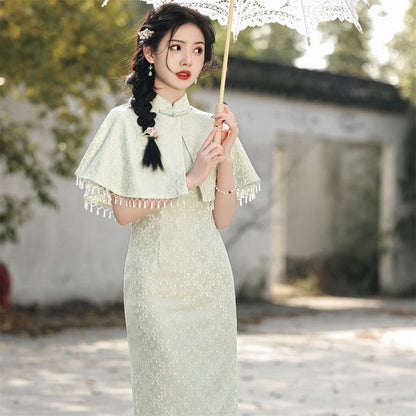 Set: Short-Sleeve Lace Panel Midi Qipao + Cape