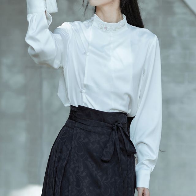 Long-Sleeve Stand Collar Embroidered Blouse / Tie-Waist Pleated Maxi A-Line Skirt