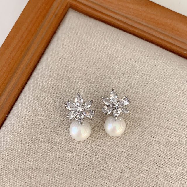 Faux Pearl Alloy Earring (various designs)