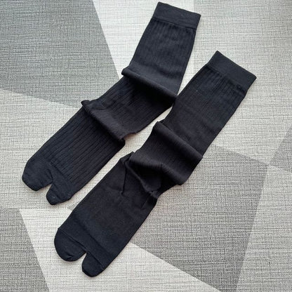 Plain Split-Toe Socks