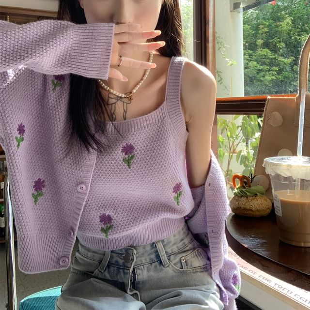 Embroidered + Floral Knit Top Tank Cardigan Neck Crop Set: Square