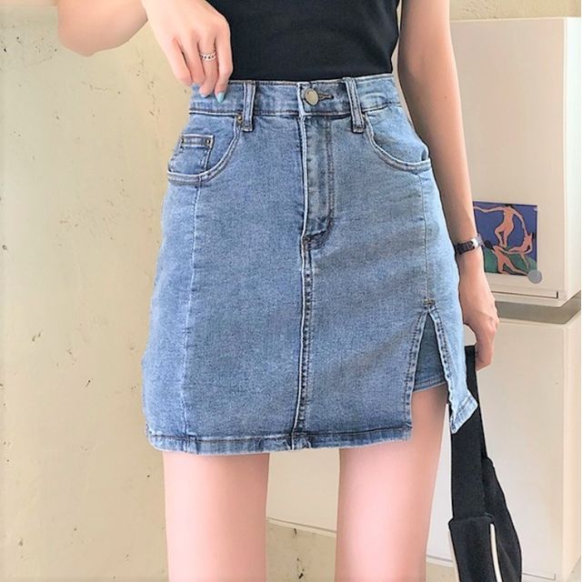 Mini-jupe crayon en jean à taille haute avec fente