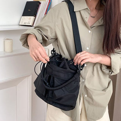 Multi-Pocket Drawstring Nylon Bucket Bag