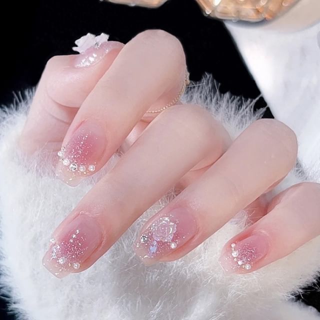 Rose Faux Pearl Pointed Press-On Nails