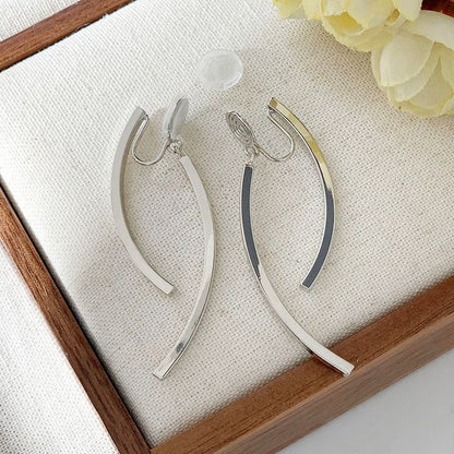 Curve Alloy Fringed Earring