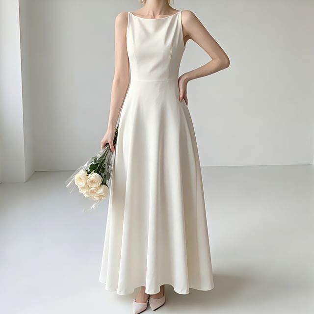 Spaghetti Strap Crew Neck Plain Maxi A-Line Dress