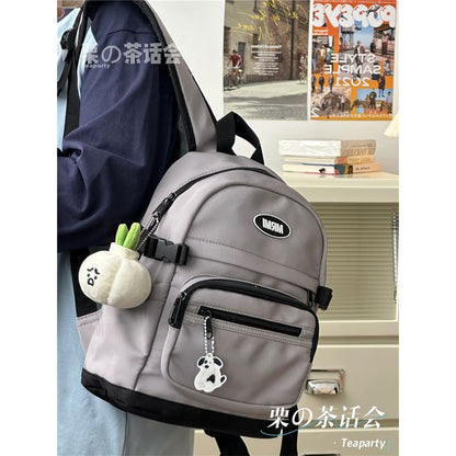 Sac à dos multi-poches avec appliques / Bijou de sac / Ensemble