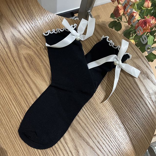 Ribbon Accent Frill Trim Socks