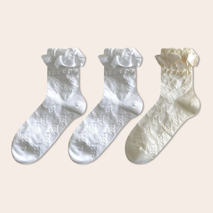 Set Of 3 Pairs: Plain Ruffle Trim Socks