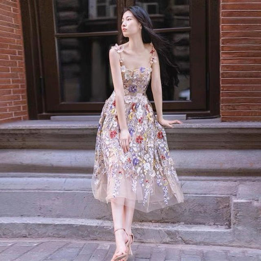 Gown / Evening Dress Cocktail Accent A-Line Strap Flower Mesh Midi Spaghetti