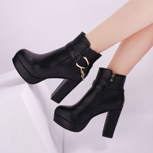 Boots Short Plain Heel Chunky