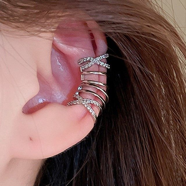 Layered Alloy Cuff Earring