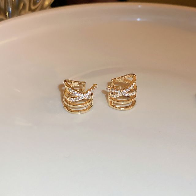 Layered Alloy Cuff Earring