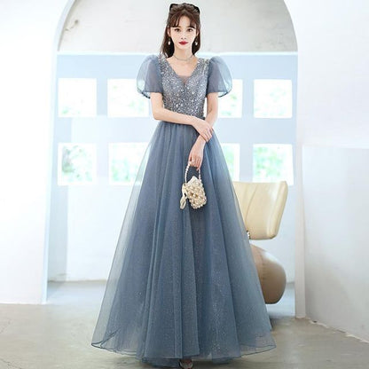 Short-Sleeve V-Neck Mesh A-Line Evening Gown / Midi Evening Dress