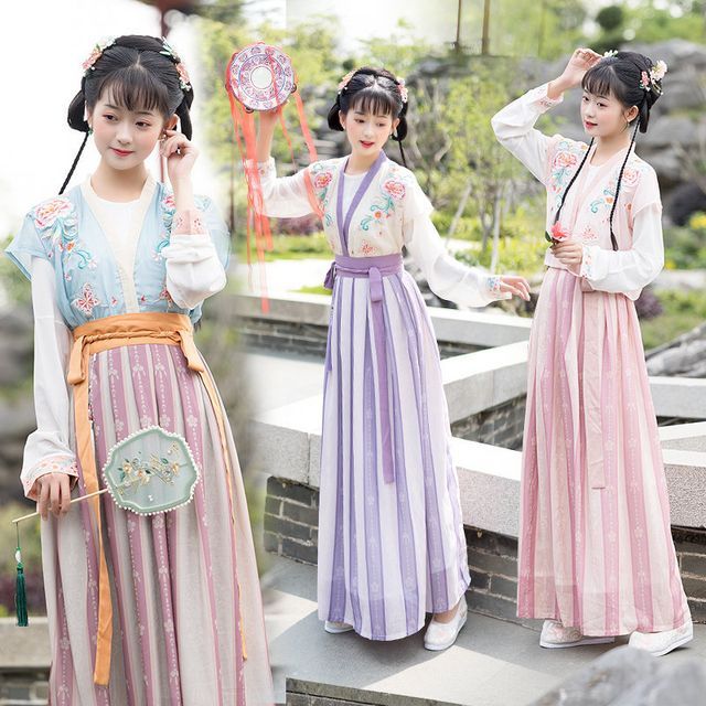 Flower embroidered Hanfu Vest / Blouse / High Waist Floral Maxi A