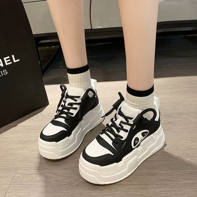 Panda Applique Platform Lace-Up Sneakers