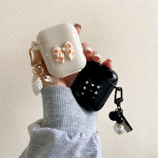 Bow Faux Pearl AirPods / Pro Earphone Case Skin