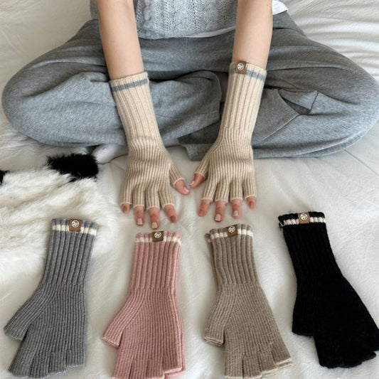 Fingerless Knit Gloves