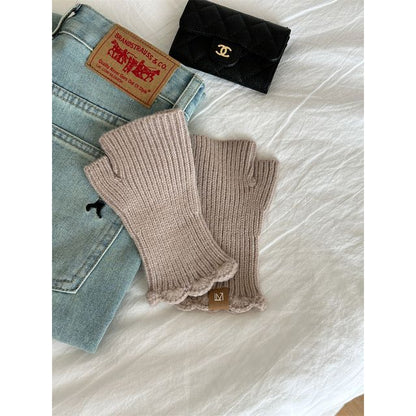 Lettering Fingerless Knit Gloves Applique