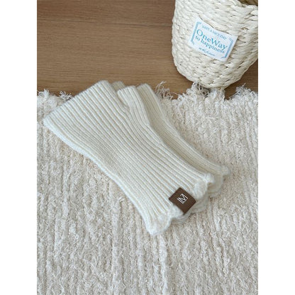 Lettering Fingerless Knit Gloves Applique