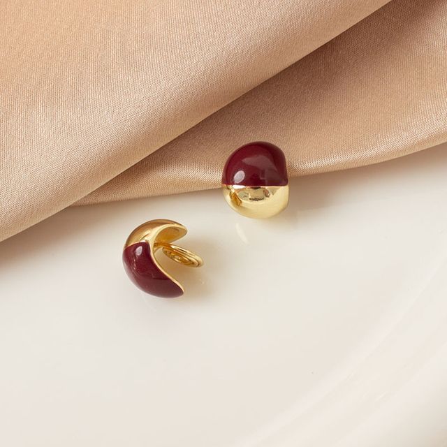 Bead Ear Stud / Clip-On Earring