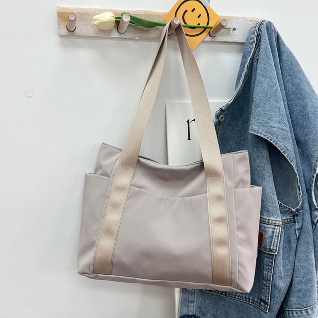 Plain Lightweight Carryall Bag