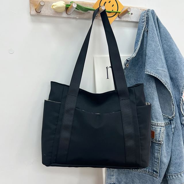 Sac fourre-tout léger et simple