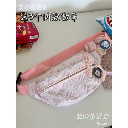 Woven Waist Bag / Bag Charm / Pin / Set