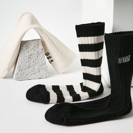 Patterned Socks Set