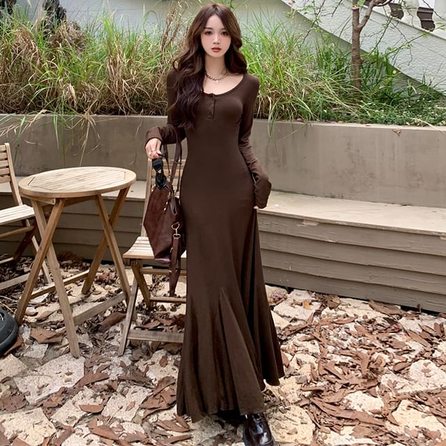 Henley Long Sleeve Mermaid Maxi Dress