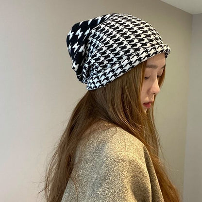 Houndstooth Multi-Way Knit Scarf / Beanie
