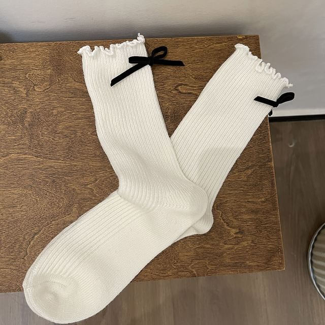 Bow Lettuce Edge Socks