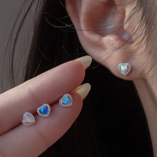 Heart Rhinestone Ear Stud