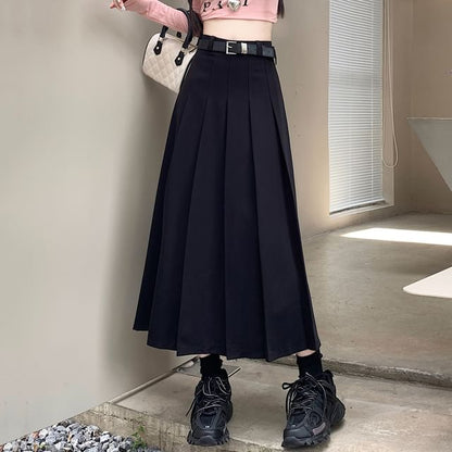 High-Rise Belted A-Line Pleated Skirt Ensemble