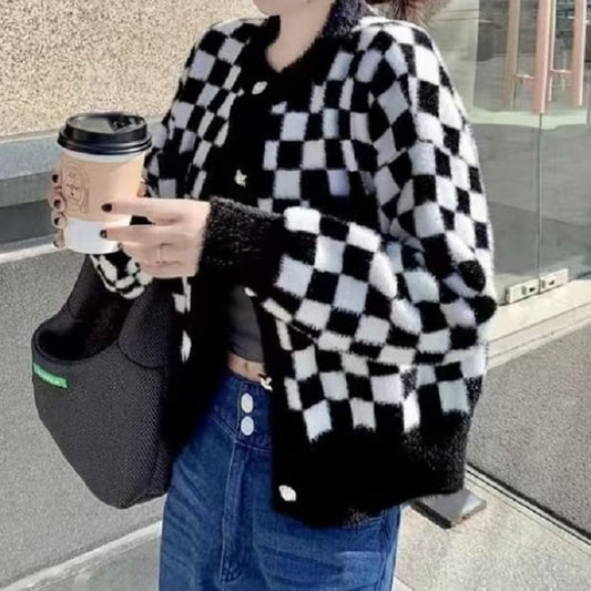 Crew Neck Checkerboard Cardigan