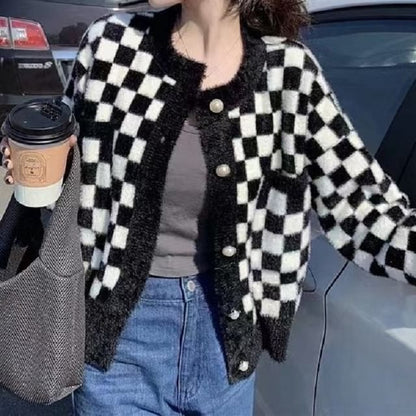 Crew Neck Checkerboard Cardigan