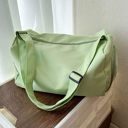 Plain Duffle Bag