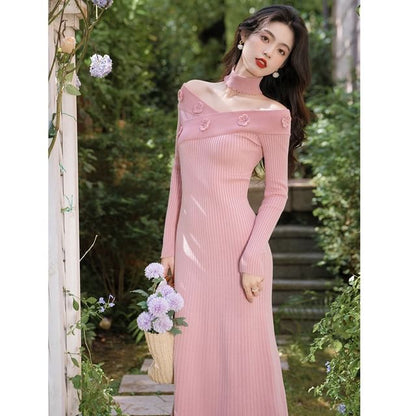 Set: Long-Sleeve Off-Shoulder Plain Flower Accent Midi Knit Sheath Dress + Choker