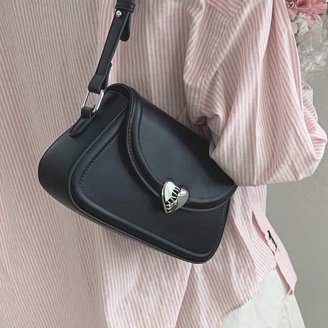 Heart Buckle Flap Crossbody Bag