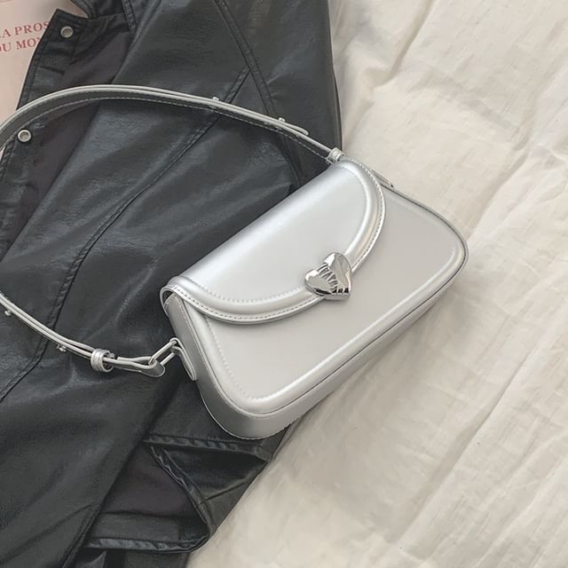 Heart Buckle Flap Crossbody Bag