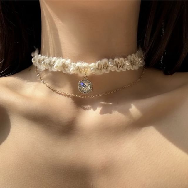 Layered Choker Alloy Yarn Rhinestone