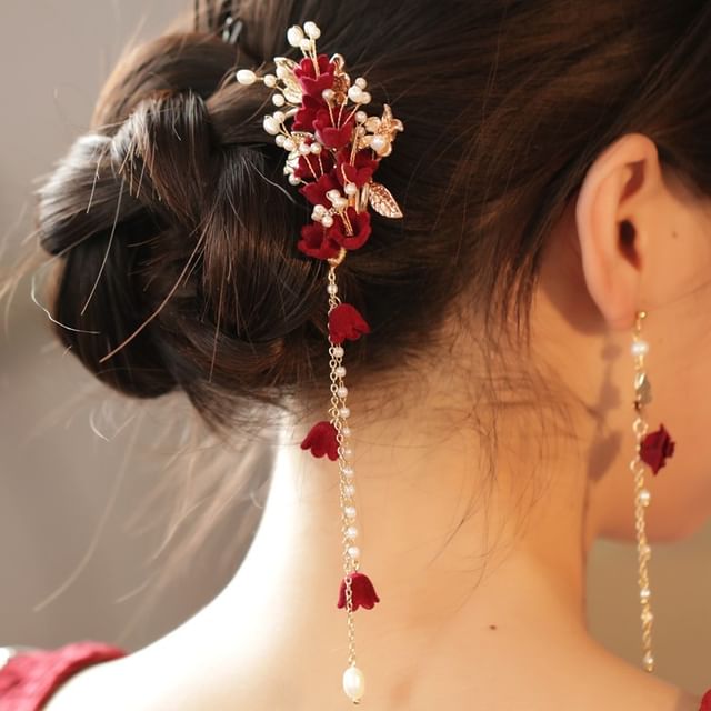 Flocking Flower Faux Pearl Alloy Hair Stick / Asymmetrical Dangle Earring