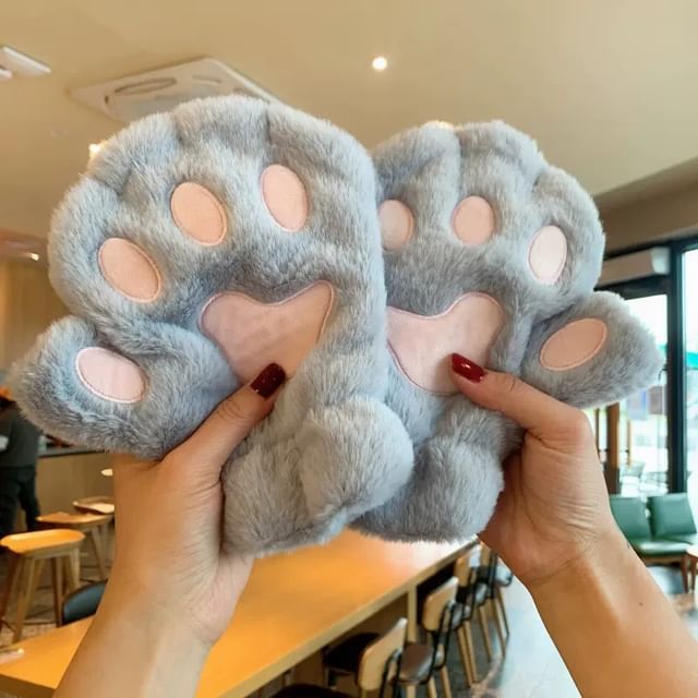 Cat Paw Fingerless Gloves