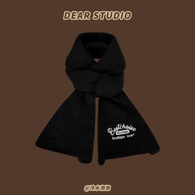 Embroidered Lettering Knit Scarf