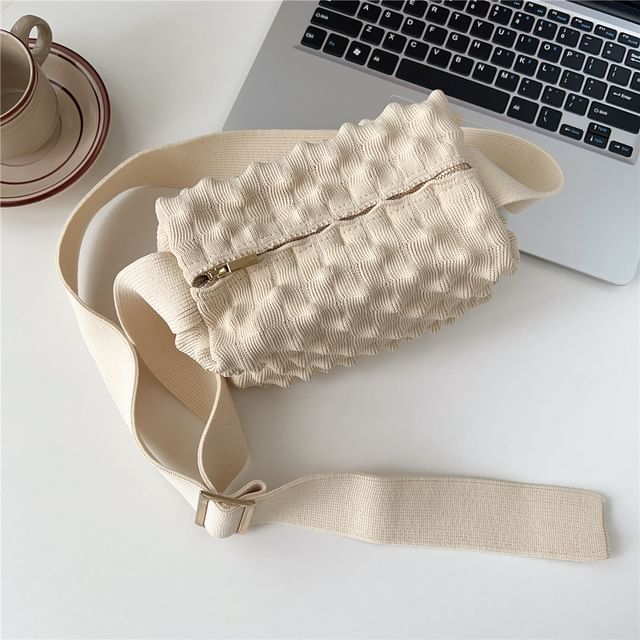 Plain Textured Knit Crossbody Bag